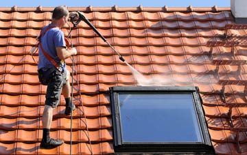 roof cleaning Outwoods